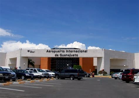 del bajio international airport mexico